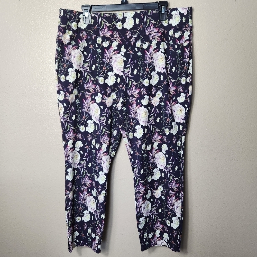Soft Surroundings Superla Peony Floral Black Pull-on Straight Crop Pants-Size XL